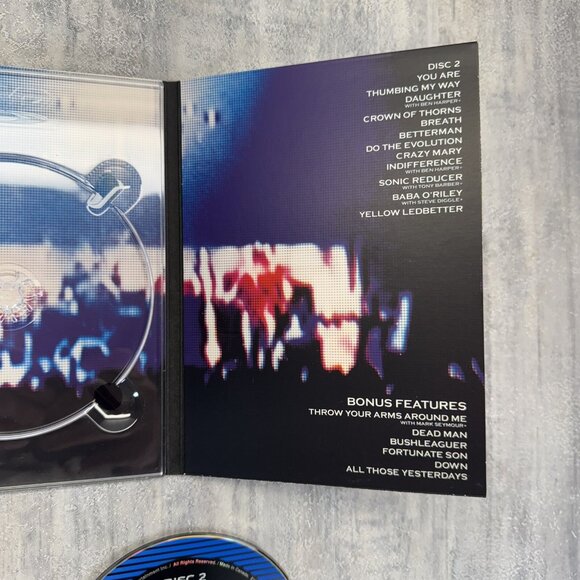 Pearl Jam - Live at the Garden (DVD, 2003, 2-Disc Set) - Picture 3 of 14